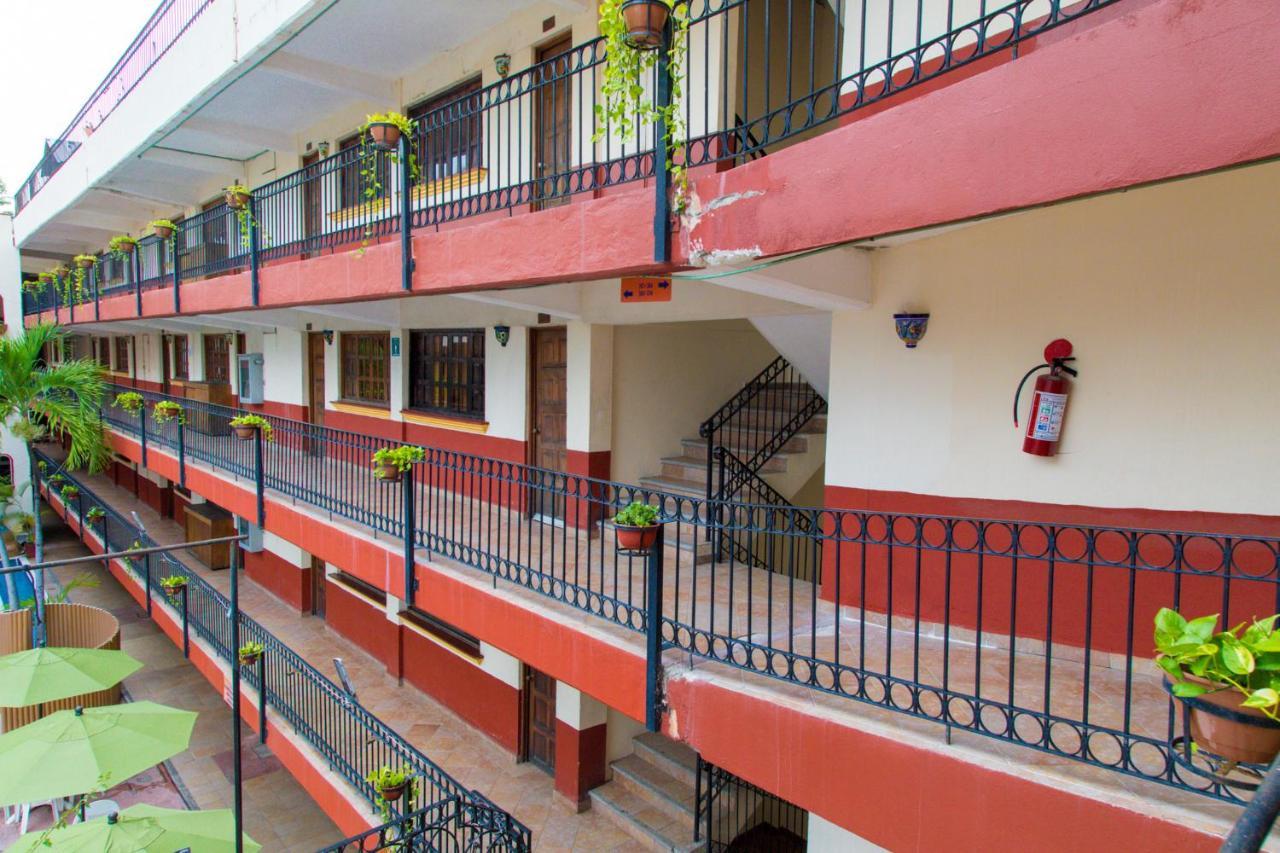 Hotel Hacienda María Eugenia Acapulco Exterior foto